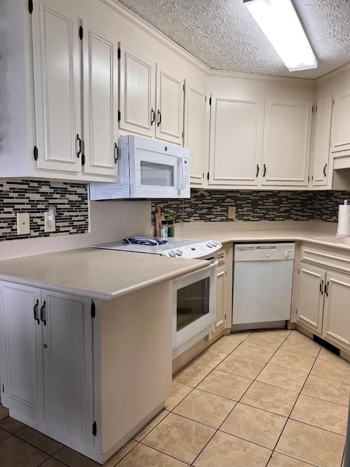Elegant Coastal Getaway Spacious 3Br Chelsea House Myrtle Beach Eksteriør billede